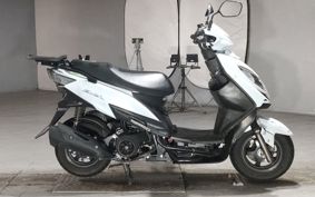 SUZUKI SU WISH LTD DV12B