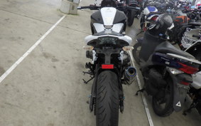 KAWASAKI Z800 2013