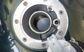 KAWASAKI ZEPHYR 550 ZR550B