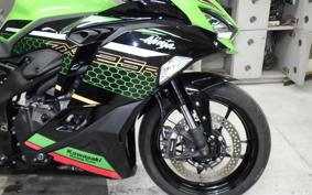 KAWASAKI ZX-25R ZX250E