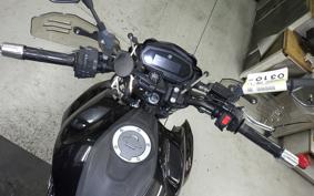 YAMAHA FZ25