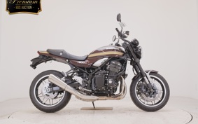 KAWASAKI Z900RS 2025 ZR900K