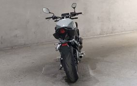 HONDA CB650R E-Clutch 2024 RH17