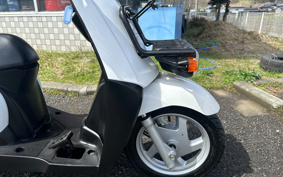 YAMAHA  GEAR  PARKING  STAND  UA06J