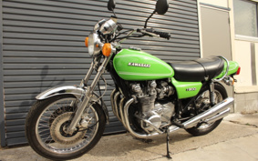 KAWASAKI Z900 ...