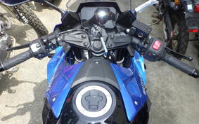 SUZUKI GSX-8R 2025 EM1AA