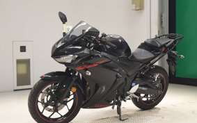 YAMAHA YZF-R3 2015 RH07J