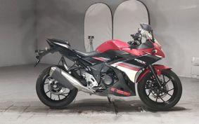 SUZUKI GSX250 R DN11A