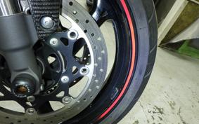 SUZUKI GSR750 2012