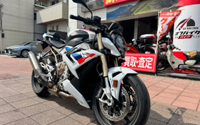 BMW S1000R 2022 0E51