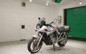 SUZUKI GSX250S KATANA 1998 GJ76A
