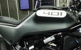 HUSQVARNA SVARTPILEN 401 2021