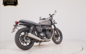 TRIUMPH STREET TWIN 2022