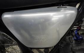 YAMAHA SR400 Gen.3 2004 RH01J