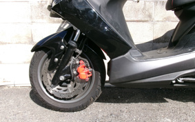 YAMAHA MAJESTYS SG52J