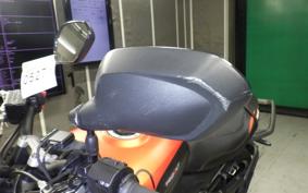 TRIUMPH TRIDENT 660 2023