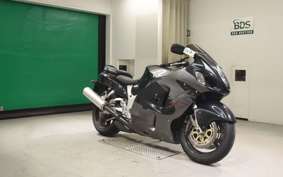 SUZUKI GSX-1300R HAYABUSA 2002