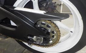 SUZUKI GSX-R600 2015