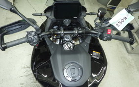 YAMAHA TRACER 9 GT+ AMT 2025 RNA1J