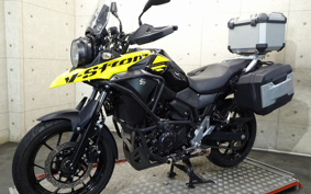 SUZUKI STROM 250 DS11A