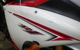 YAMAHA YZF-R1 2010