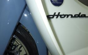 HONDA C125 SUPER CUB JA58