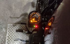 HARLEY HARLEY XL883N LE2