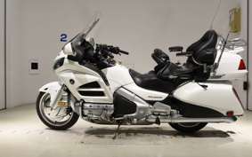 HONDA GL 1800 GOLD WING SC68