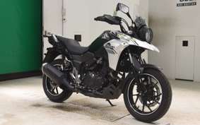 SUZUKI Vｽﾄﾛｰﾑ250A