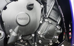 YAMAHA YZF-R1
