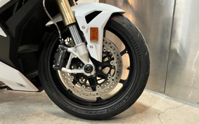 BMW S1000R 2021 0E51
