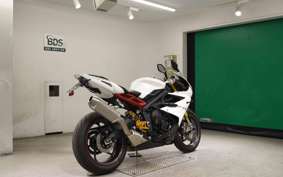 TRIUMPH DAYTONA 675 R 2015
