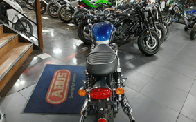 TRIUMPH  TRIUMPH  BONNEVILLE T120 2022 DAD75H