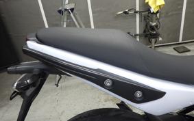 KAWASAKI ER600 F 2010