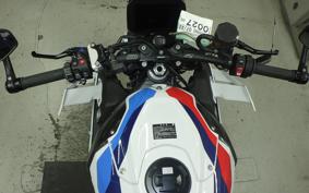 BMW M1000R 2023