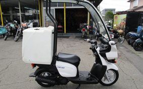 YAMAHA GEAR PARKING STAND UA06J