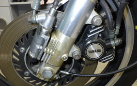 YAMAHA XJ750 E 1983 29R