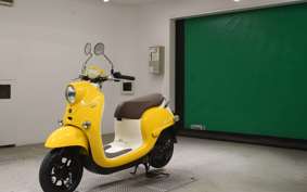 YAMAHA VINO 50 Gen.4 2009 AY02