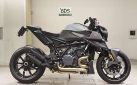 KTM BRABUS 1300R 2026