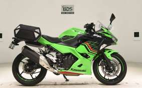 KAWASAKI NINJA 400 2022