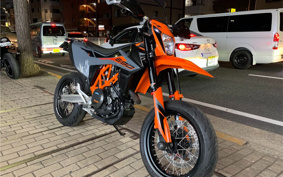 KTM 690 SMC R 2022 LSV40