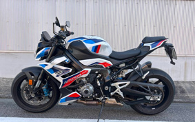 BMW M1000R 2024 0E81