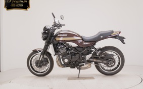 KAWASAKI Z900RS 2025 ZR900K