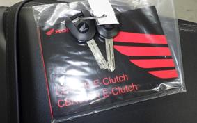 HONDA CB650R E-Clutch 2026 RH17