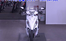 SUZUKI GP125 FC25E