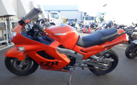 KAWASAKI ZZ1200 NINJA R 2002 ZXT20C