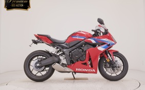 HONDA CBR650R E-Clutch 2025 RH17