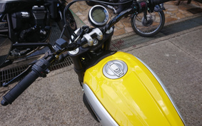 DUCATI  DUCATI  SCRAMBLER  ICON  2018 K102