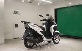 YAMAHA TRICITY 125 1993 SE82J