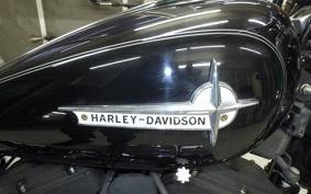 HARLEY XL1200C 2005